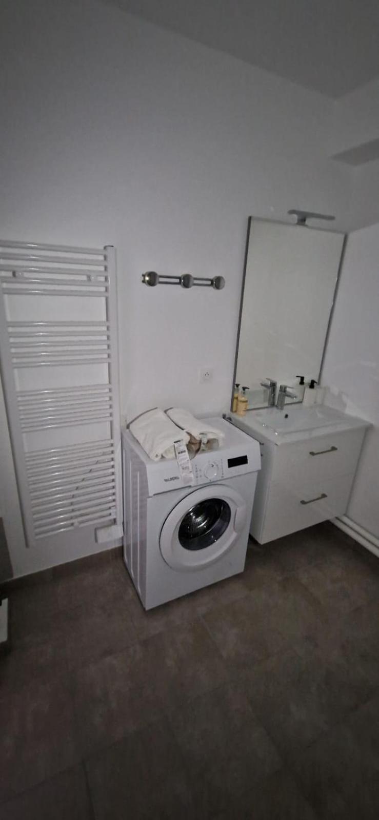Residence Marceau Drancy Eksteriør billede