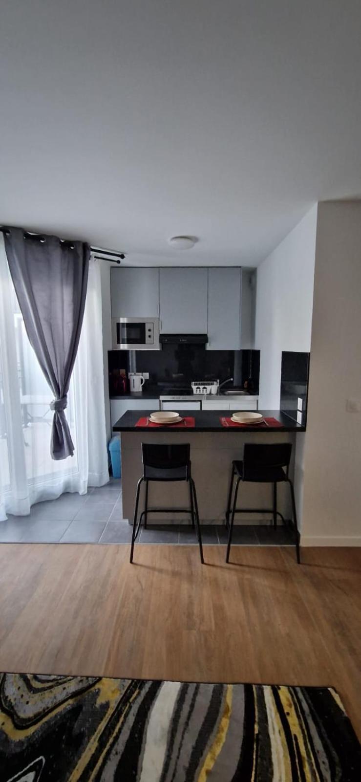 Residence Marceau Drancy Eksteriør billede